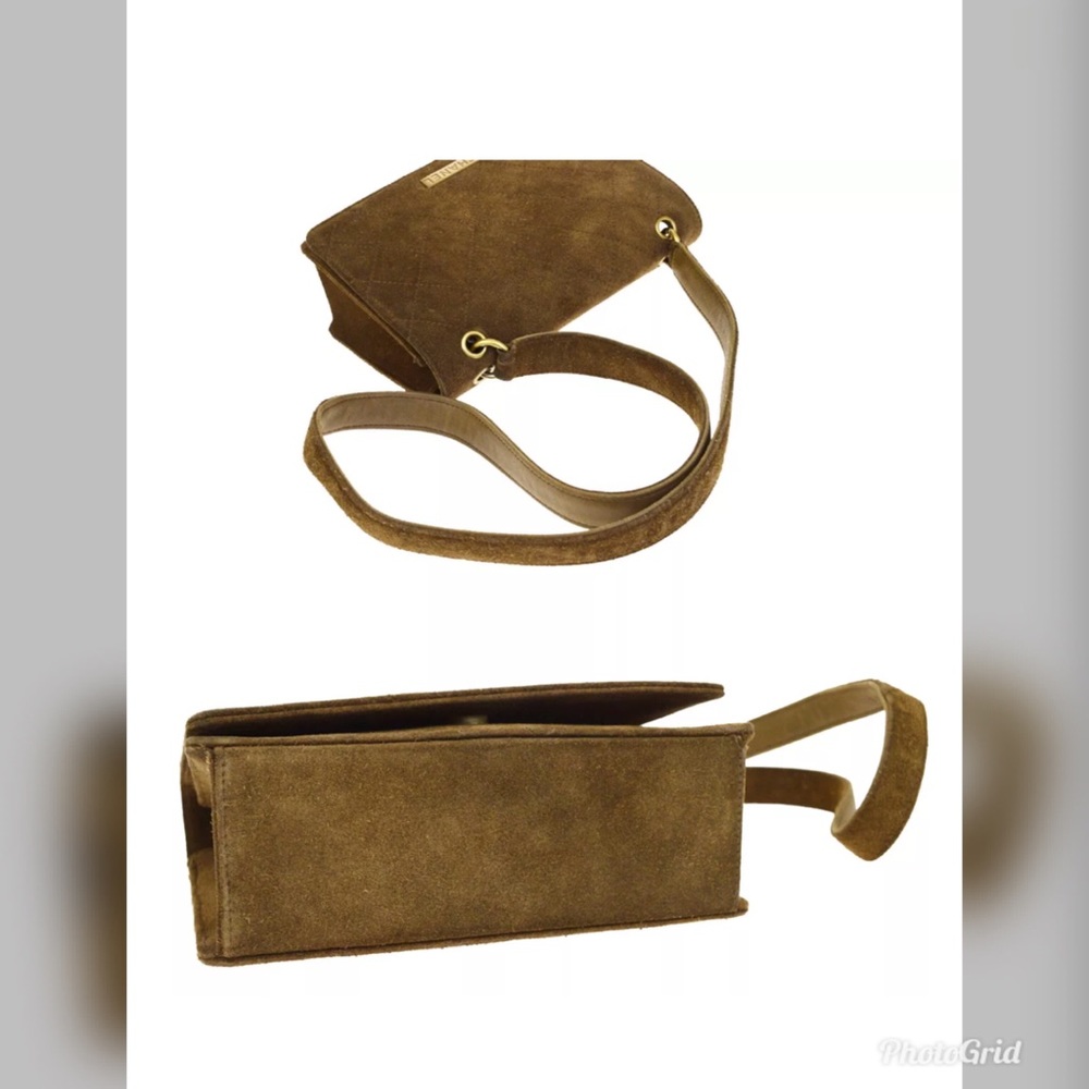 Chanel suede Logo Shoulder Bag - Picture 10 of 16